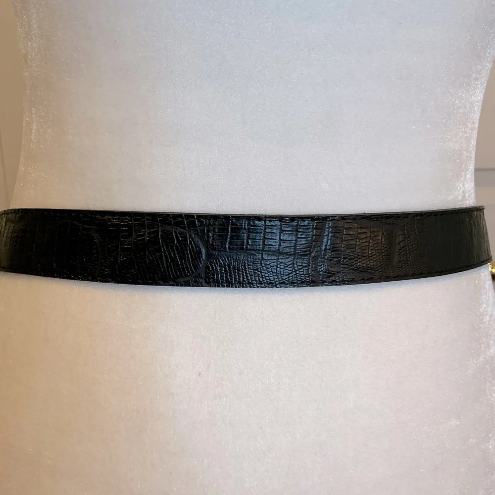 🐸 Black Faux Leather Belt